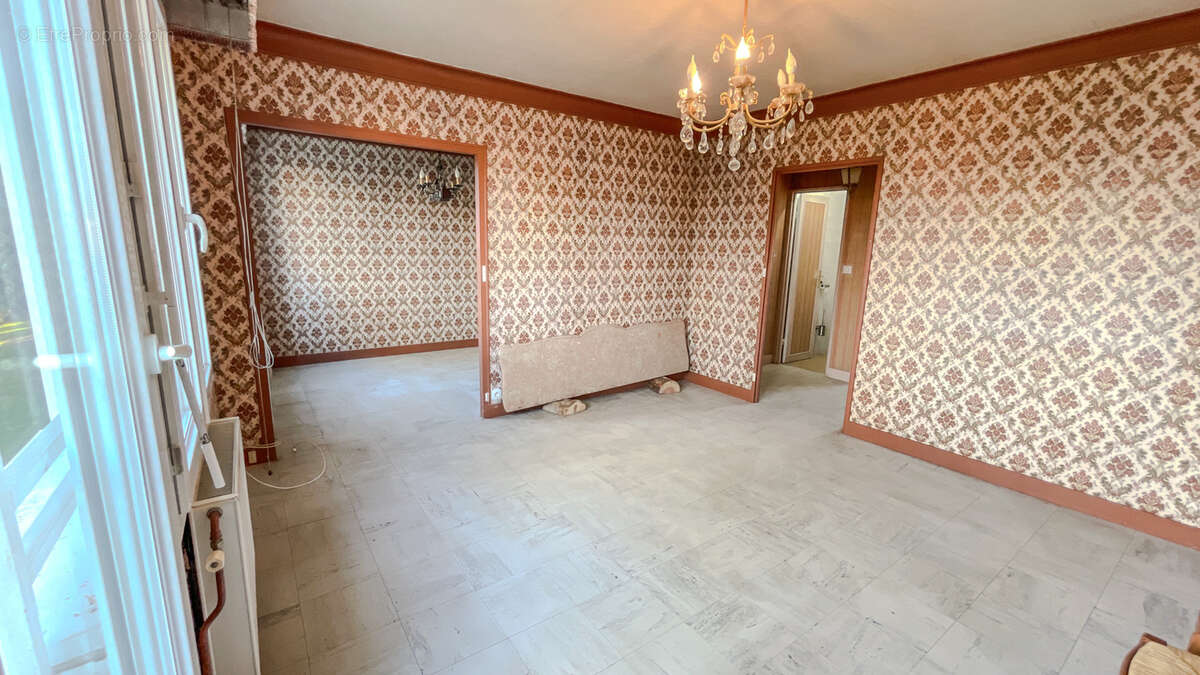 Appartement à HOUILLES