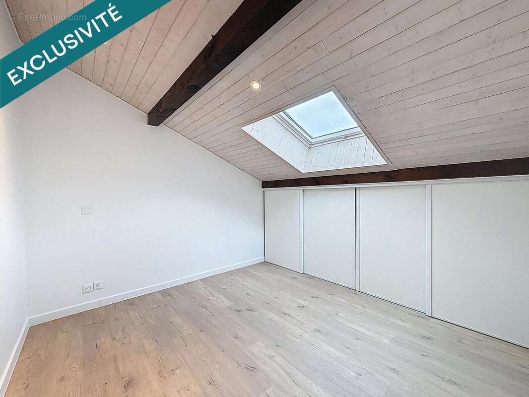 Photo 9 - Appartement à VIRY