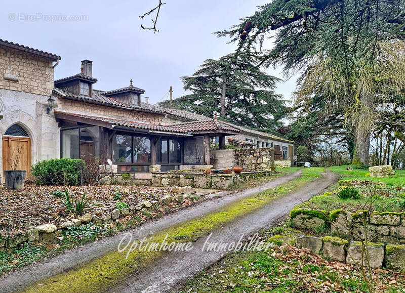Maison à TAYRAC