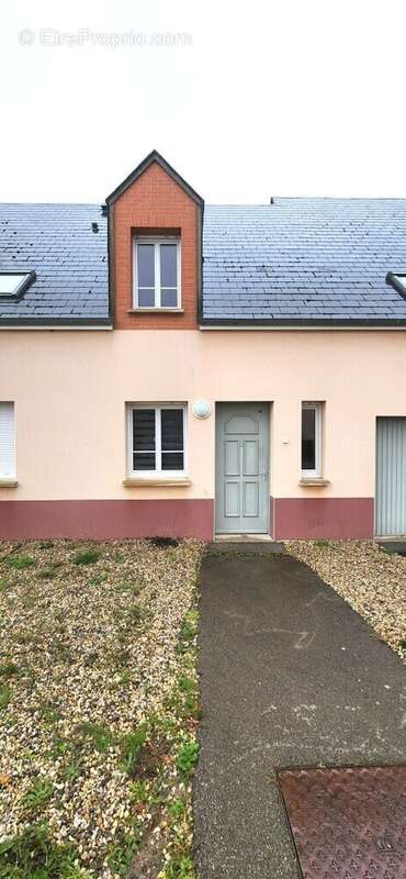 Maison à ROUXMESNIL-BOUTEILLES