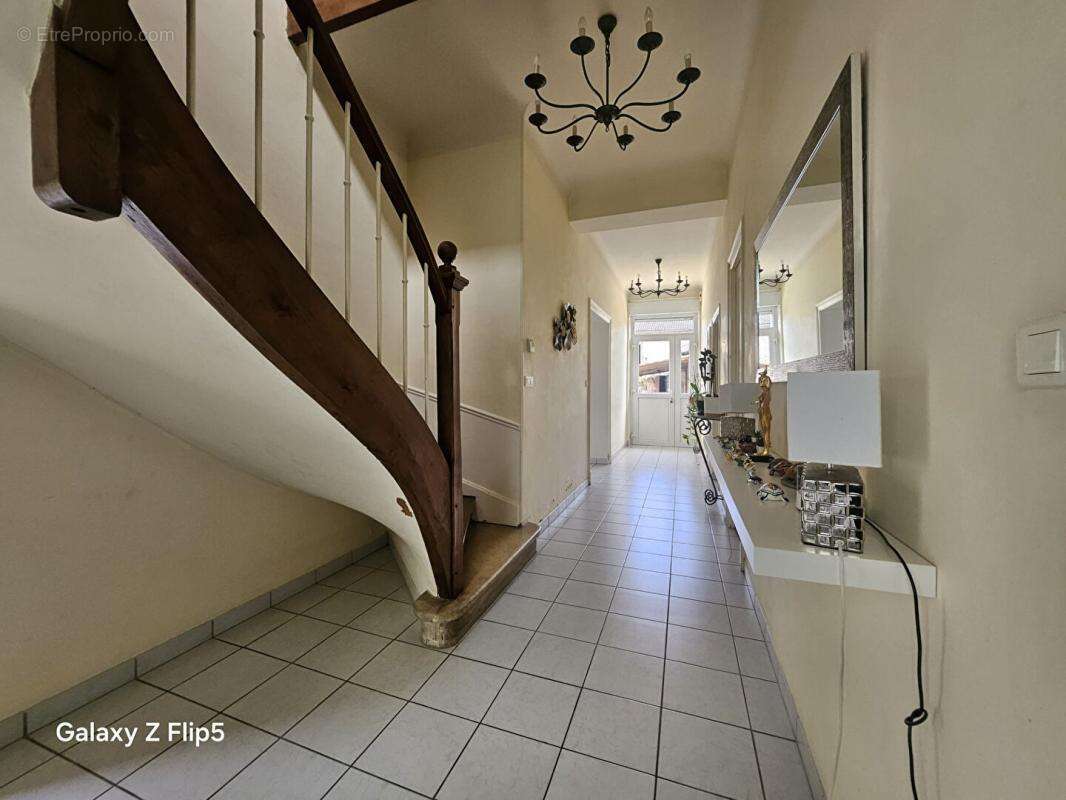 Maison à WARMERIVILLE