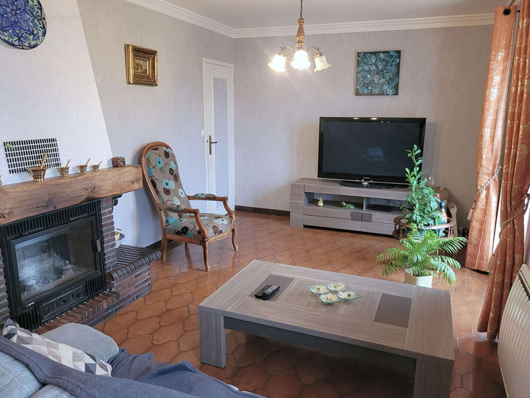 Maison à DIGES