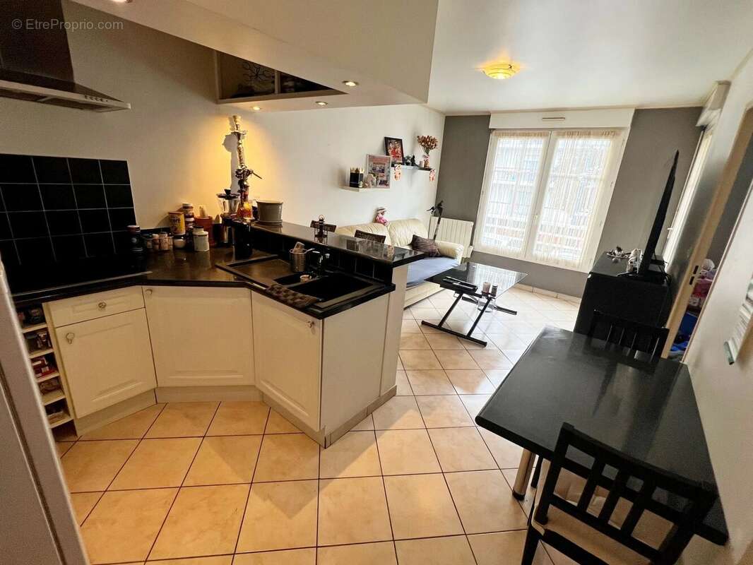 Appartement à LIVRY-GARGAN
