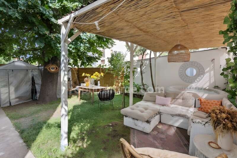 Appartement à MAISONS-ALFORT