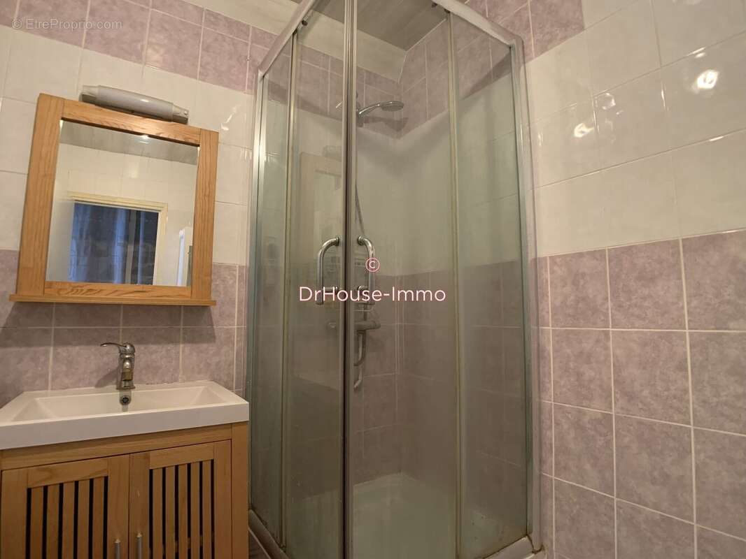 Appartement à CHALETTE-SUR-LOING