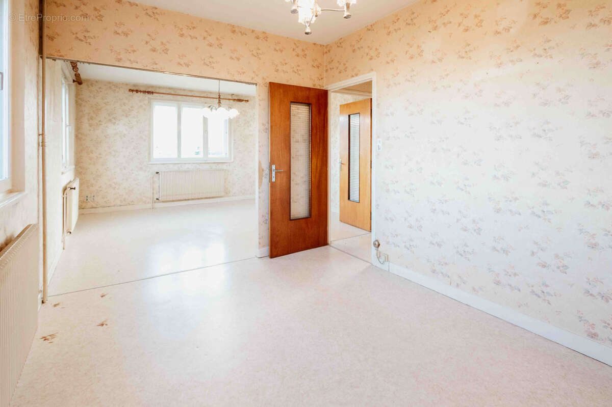 Maison à LA LONGEVILLE