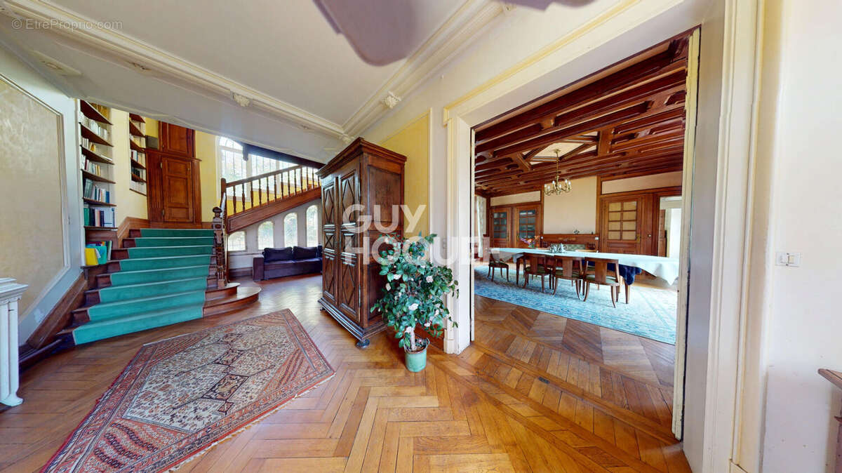 Maison à JOUE-LES-TOURS