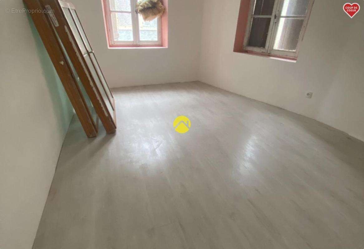 Immeublede 360 m² 3 appartements - photo 7