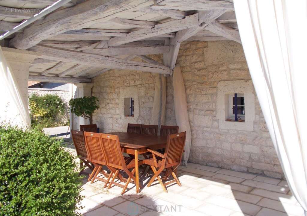 Propriete d'exception de 455 m² sur un terrain de 3 628 m² - photo 8