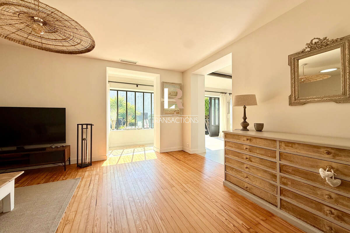 Maison à LA ROCHELLE