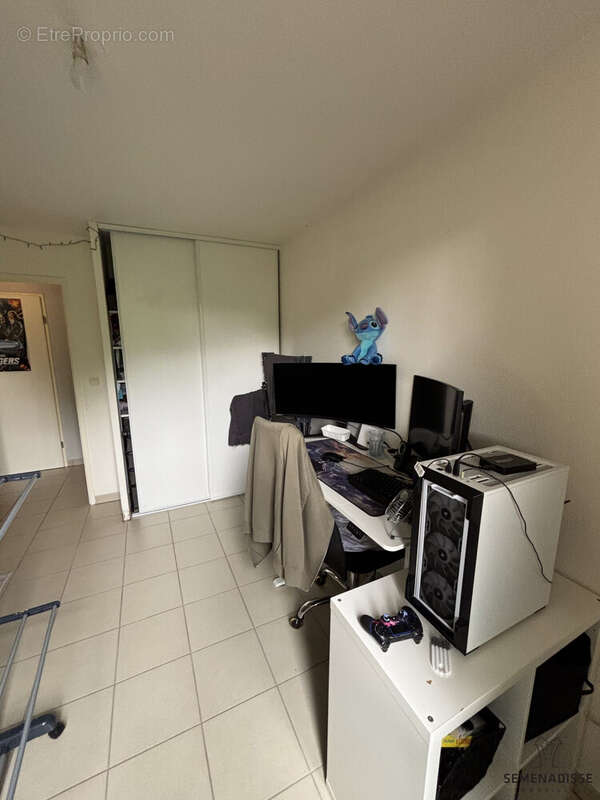 Appartement 63 m² à Roquettes  - photo 9