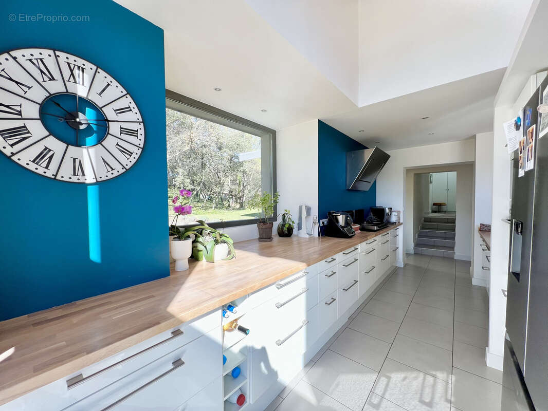 Maison à MEYRARGUES