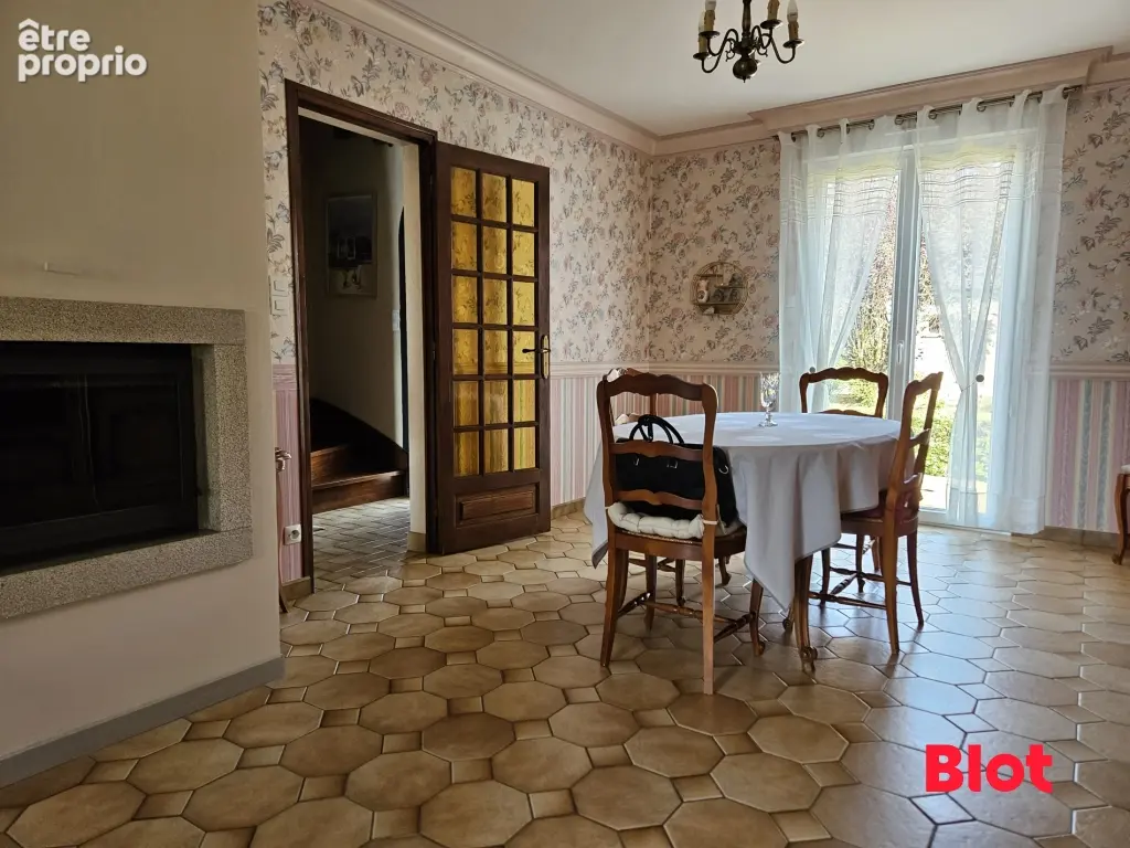 Maison 5 pièces 130 m² à vendre à Beauce (35133) - photo 2