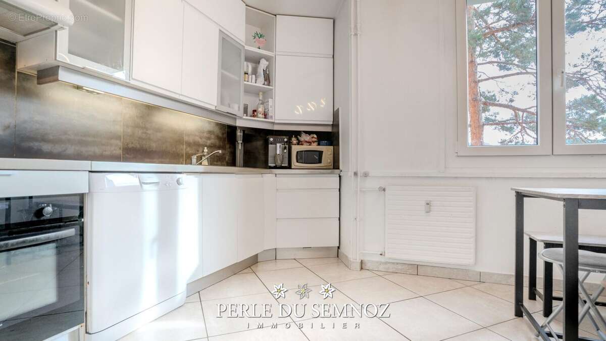 Appartement à SEYNOD