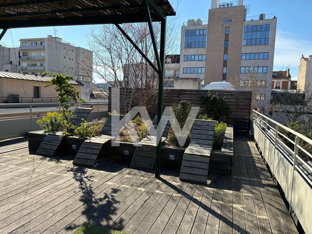 Commerce 1526 m² à Boulogne-Billancourt  - photo 6