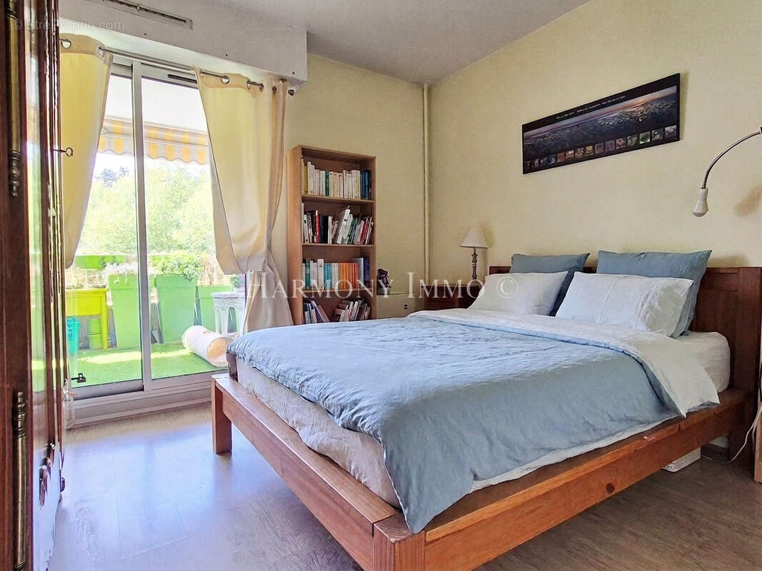 Appartement à FONTAINES-SUR-SAONE