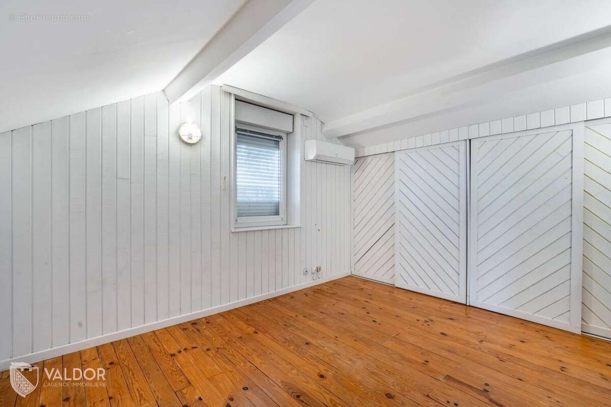 Maison à VILLEFRANCHE-SUR-SAONE