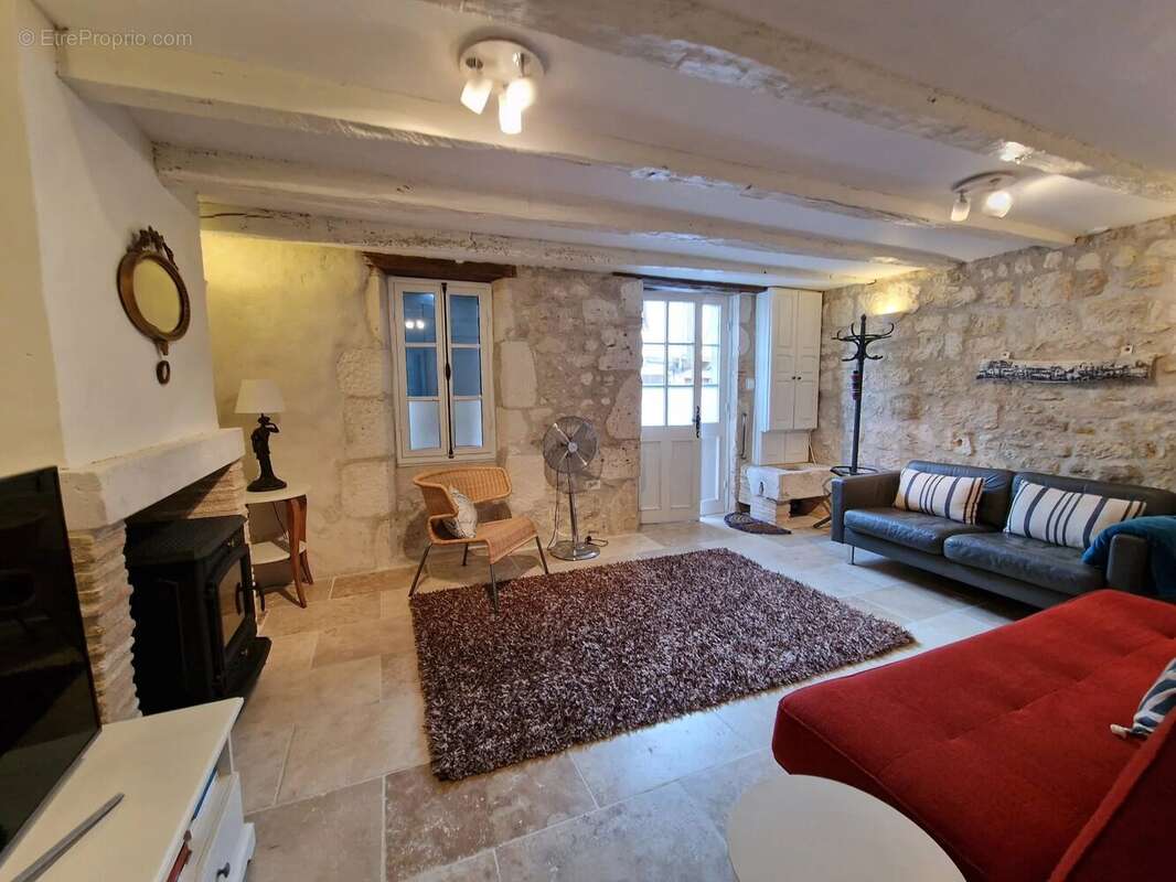 Maison à EYMET