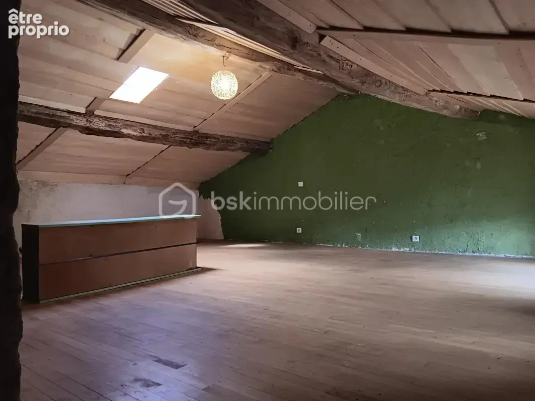  Longère de 195 m² + 185 m² de dépendances – Terrain 2 783 m² - photo 9