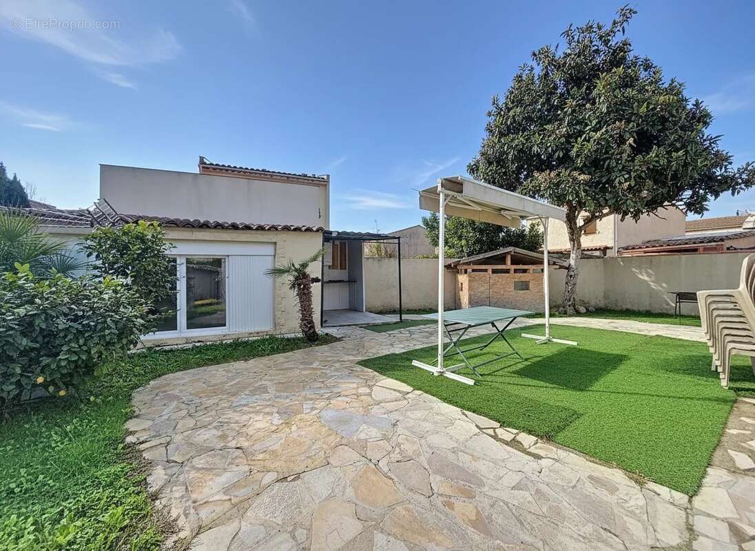 Maison à VILLENEUVE-LOUBET