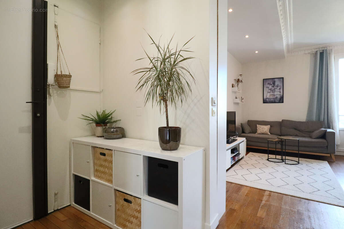 Appartement à LE PERREUX-SUR-MARNE