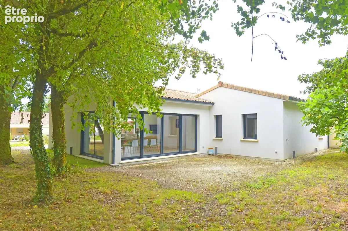 Maison 4 pièces 98 m² à vendre à Medis (17600) - photo 2