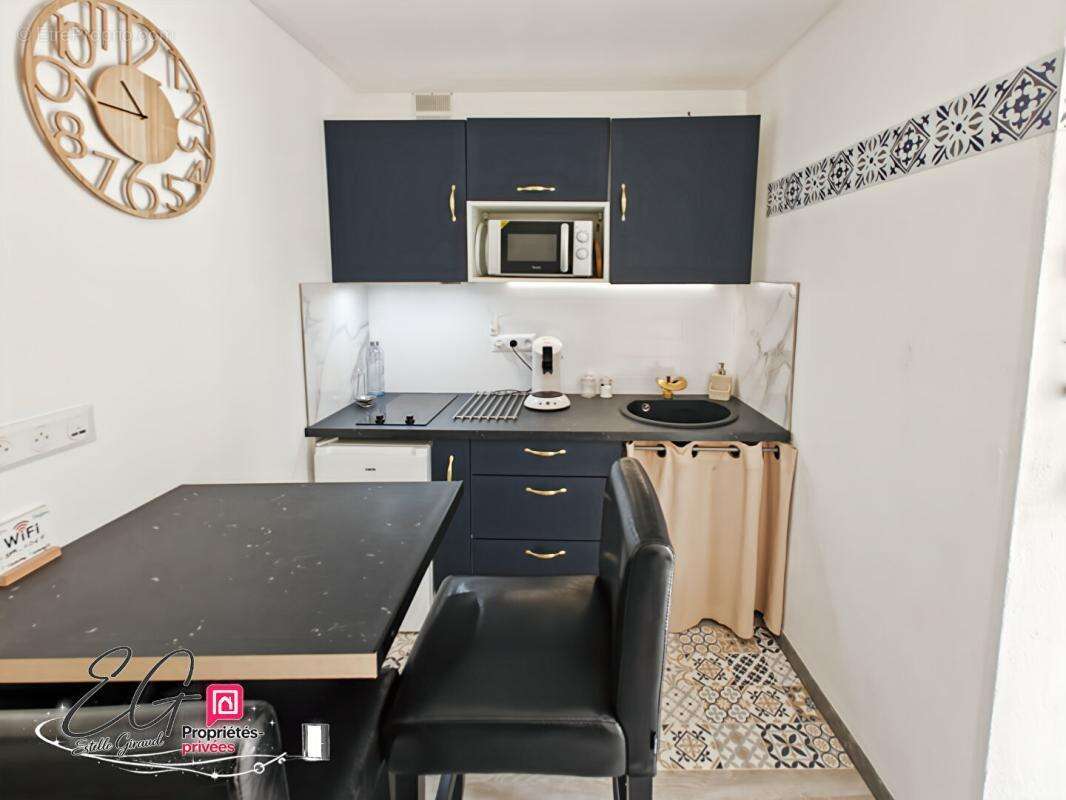 Maison de village avec terrasse, studio indépendant et beau potentiel - photo 6