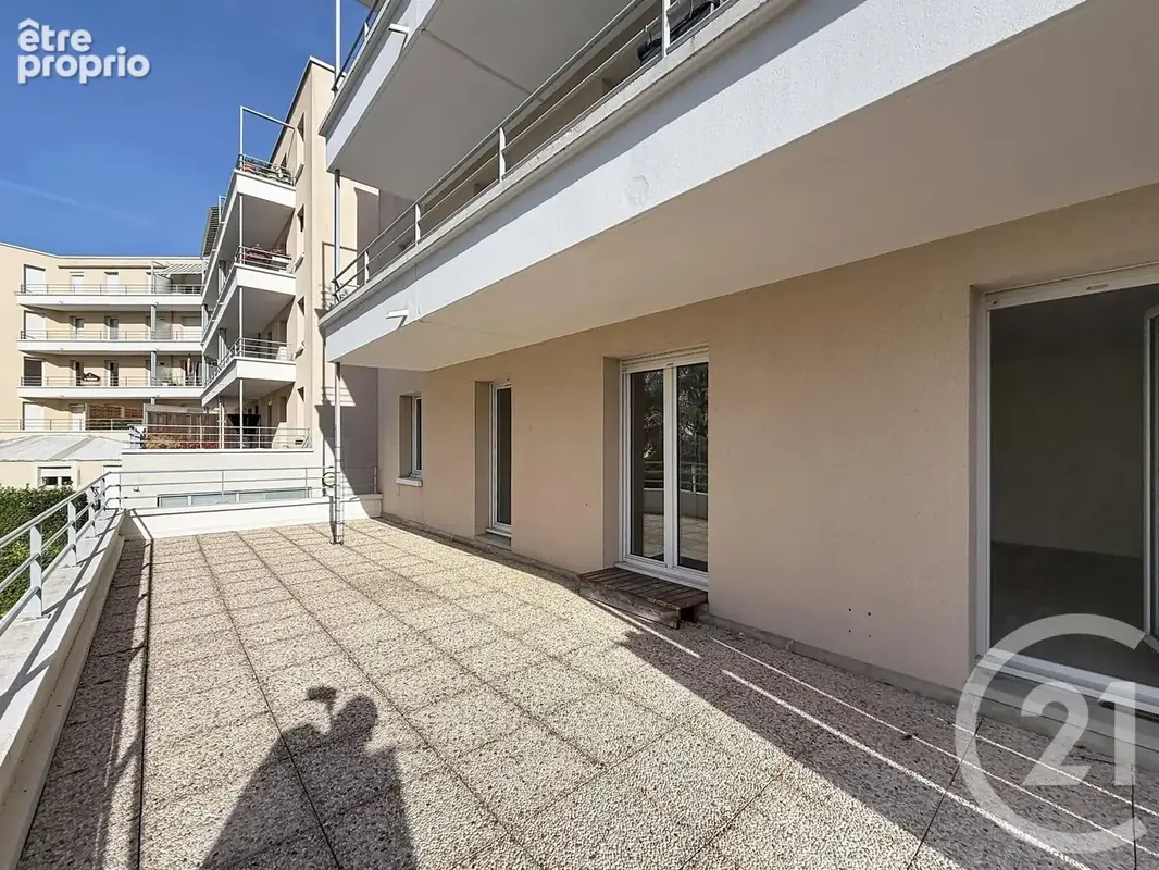 Appartement 4 pièces 83 m² à vendre à Chartres (28000) - photo 3