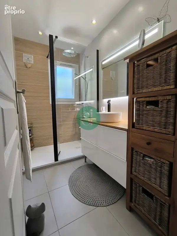 Six-fours-les-plages   appartement t3/4 traversant   1er et dernier étage - photo 14