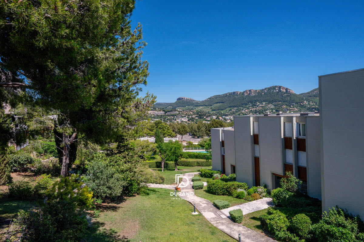 Appartement - vue mer - terres marines - 13260 cassis - photo 11