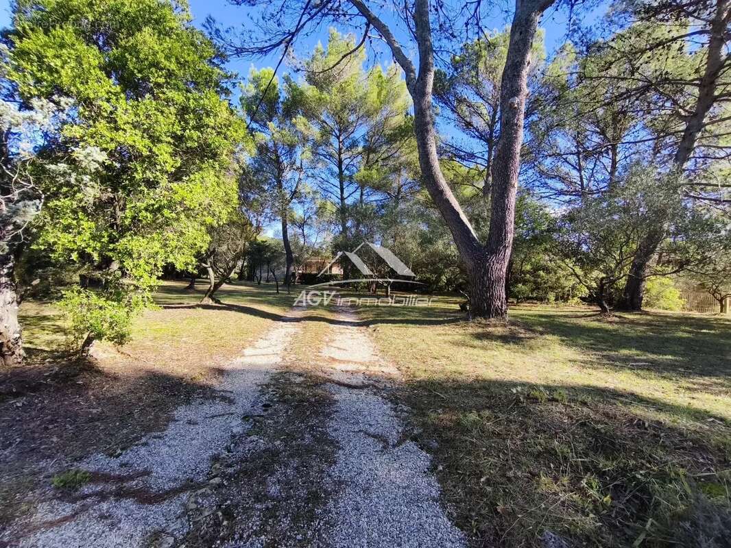 Maison à BOISSET-ET-GAUJAC