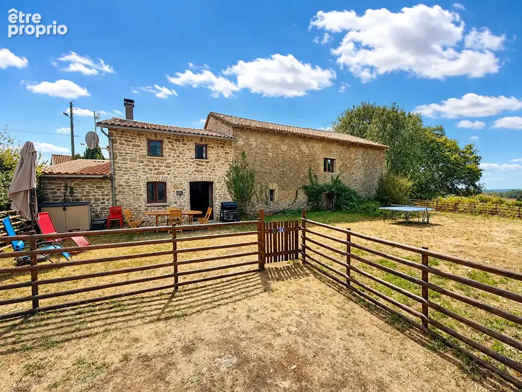 Maison à CHATEAUPONSAC