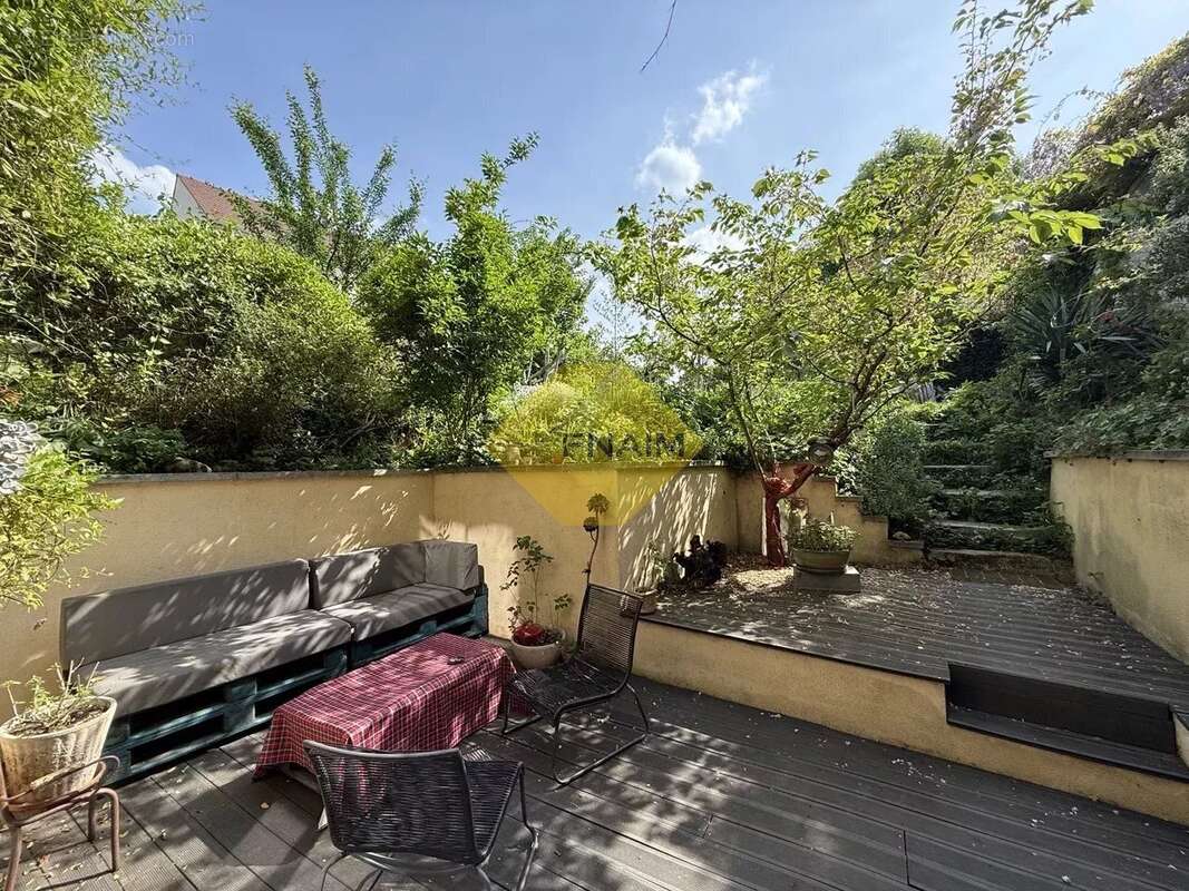 Maison à SAULX-LES-CHARTREUX