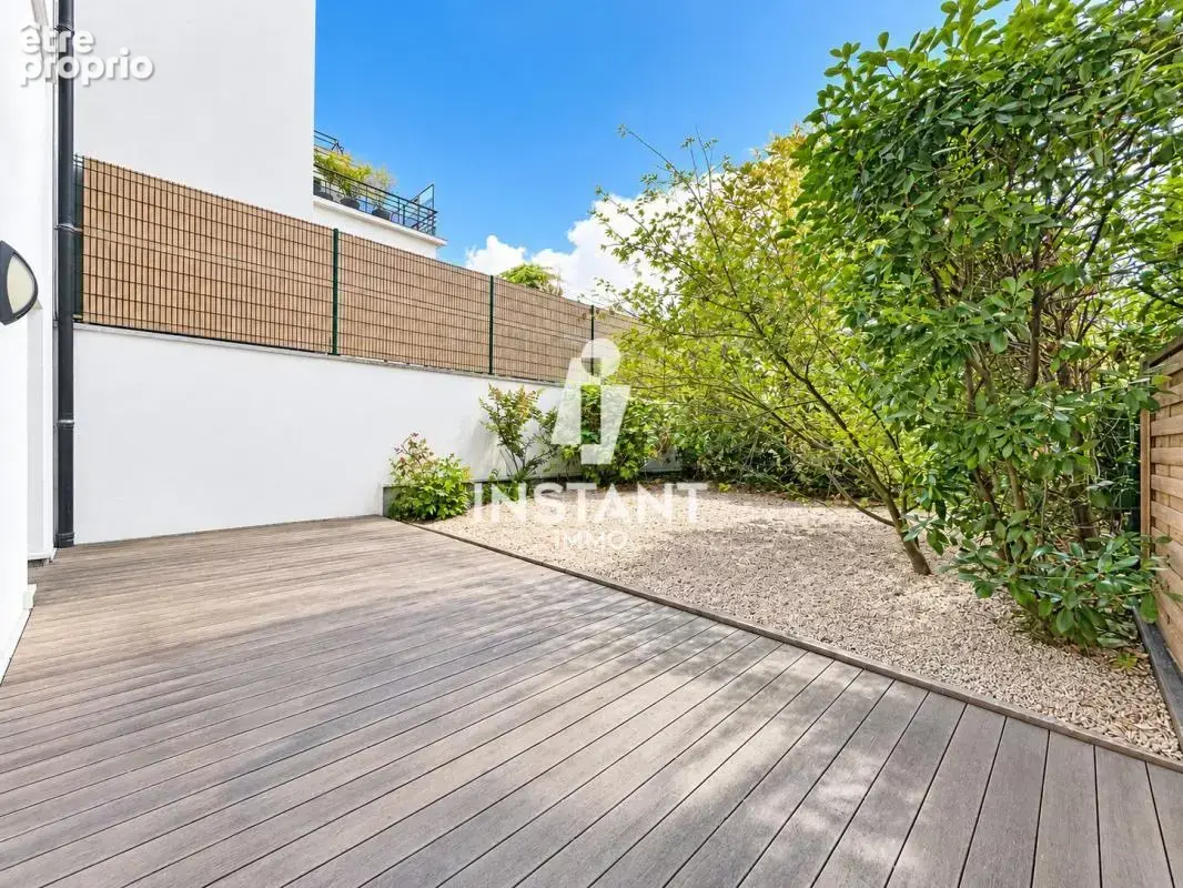 La Varenne - 3 pièces avec jardin et terrasse privatifs - photo 9