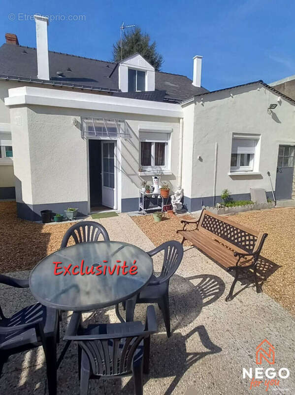 Maison à CHATEAUNEUF-SUR-SARTHE