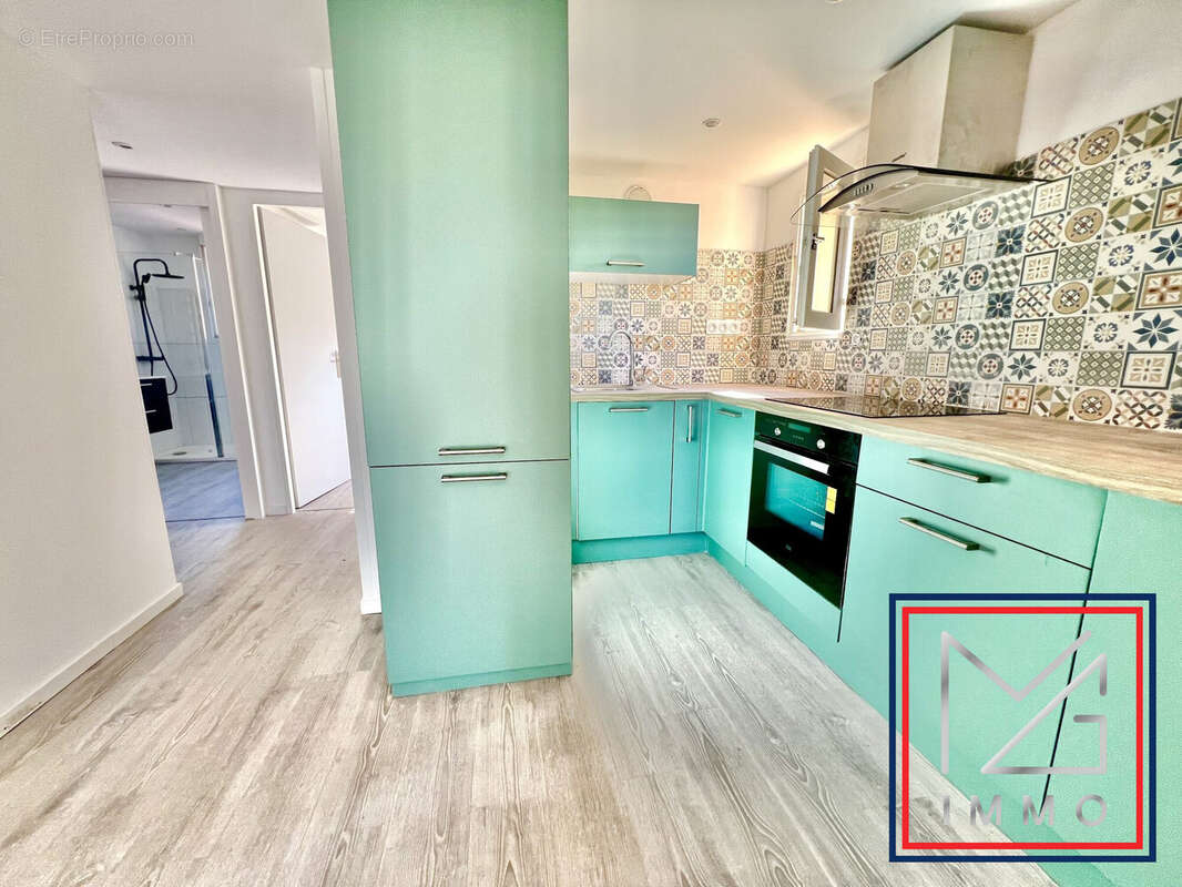 Appartement à SANARY-SUR-MER