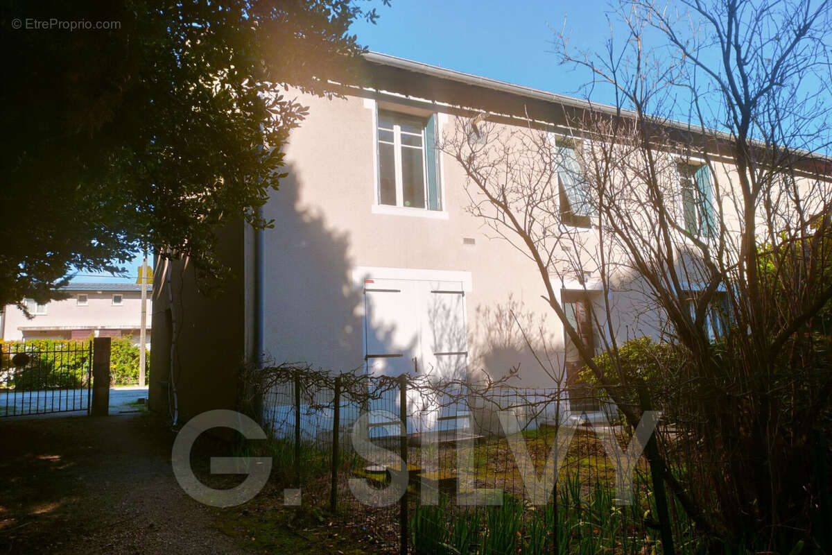 Appartement à ORANGE