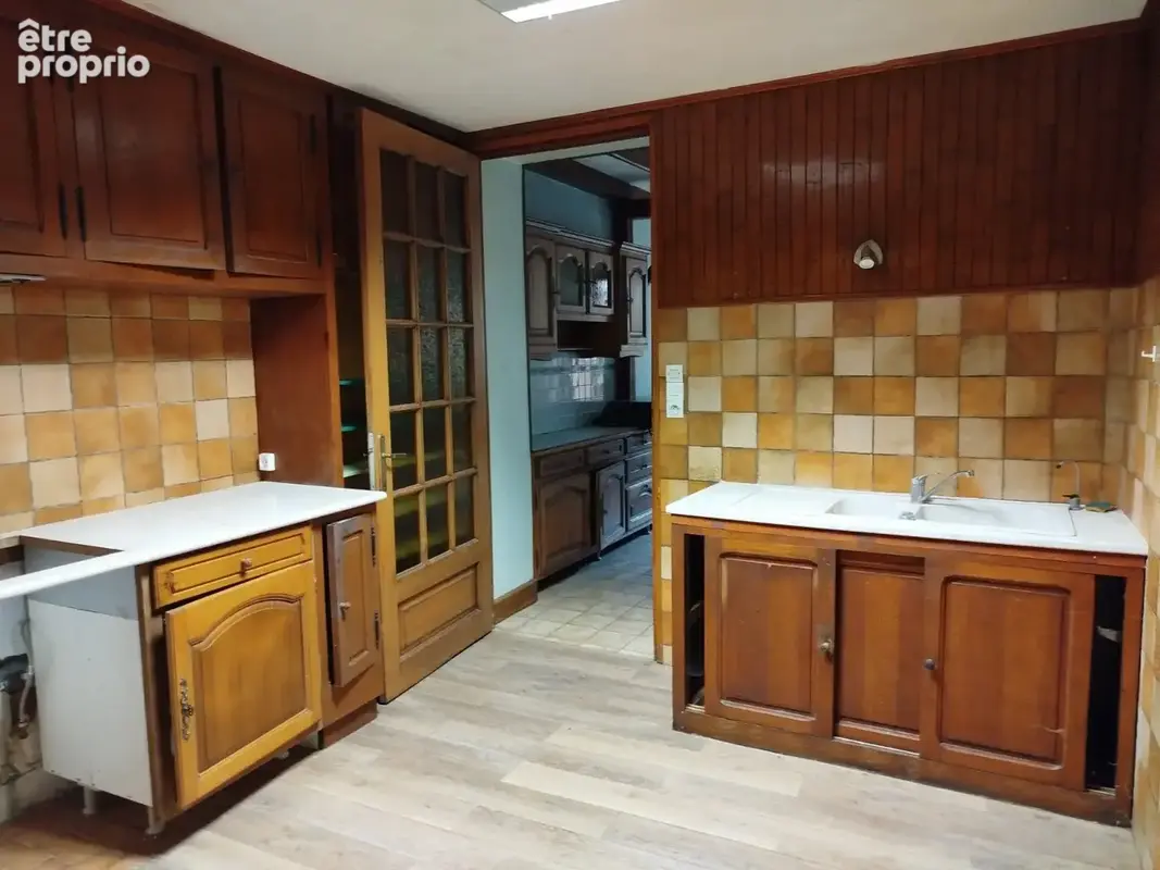 Maison 8 pièces 127 m² à vendre à Chef-Boutonne (79110) - photo 4