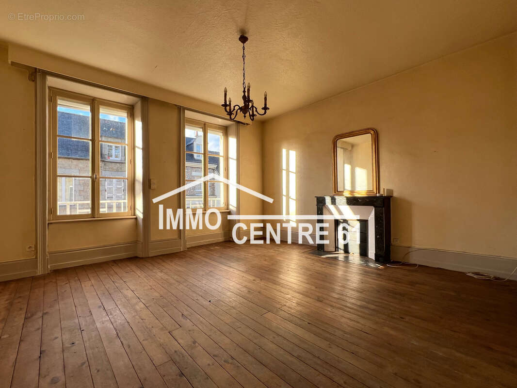 Maison à LA FERTE-MACE