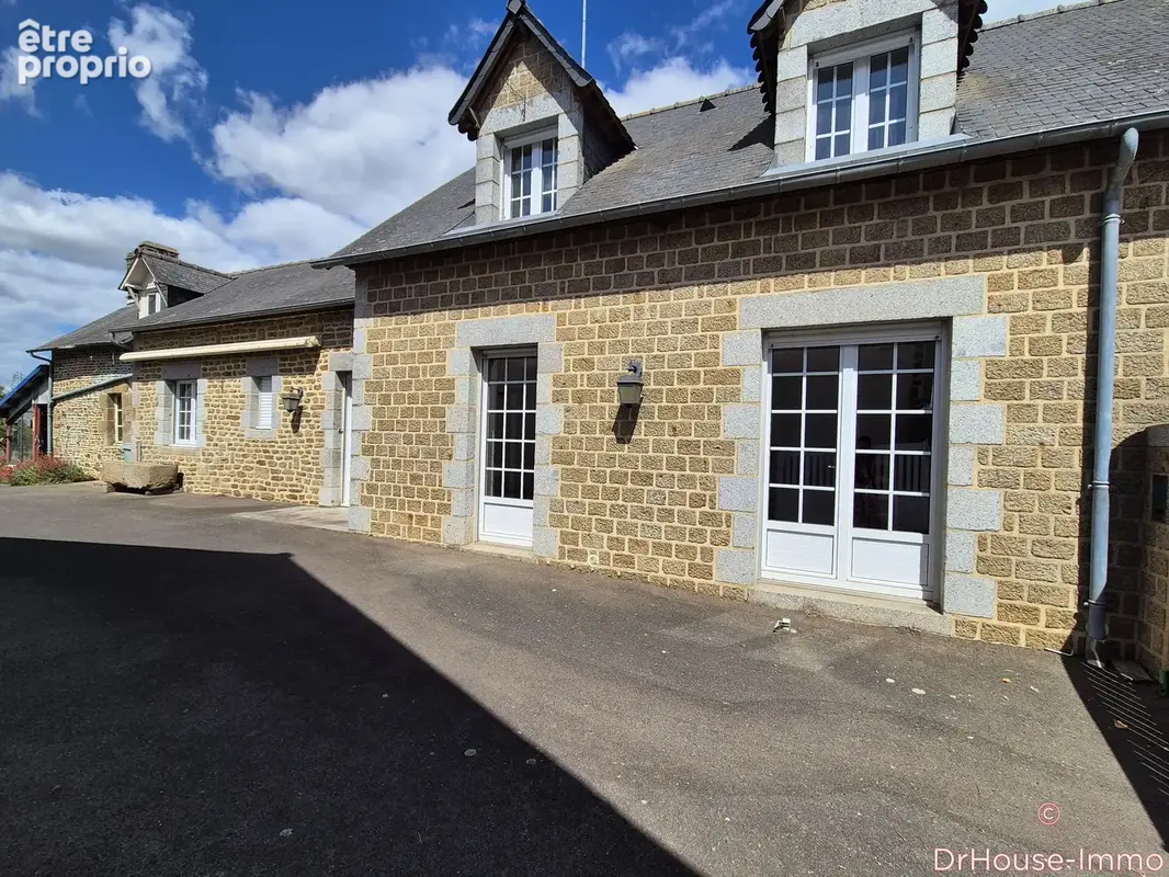 Maison 110 m² à Gorron  - photo 2
