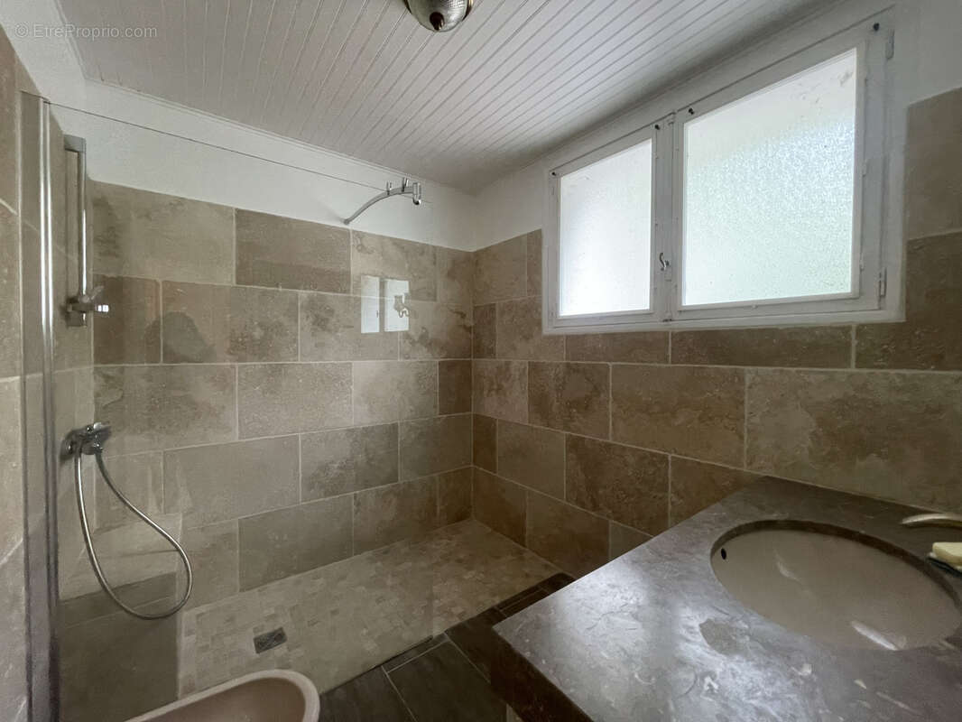 Maison à CARNOUX-EN-PROVENCE