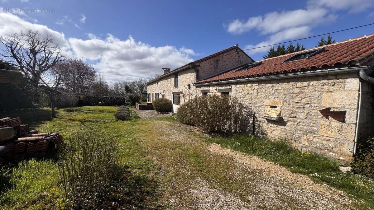 Maison à BACH