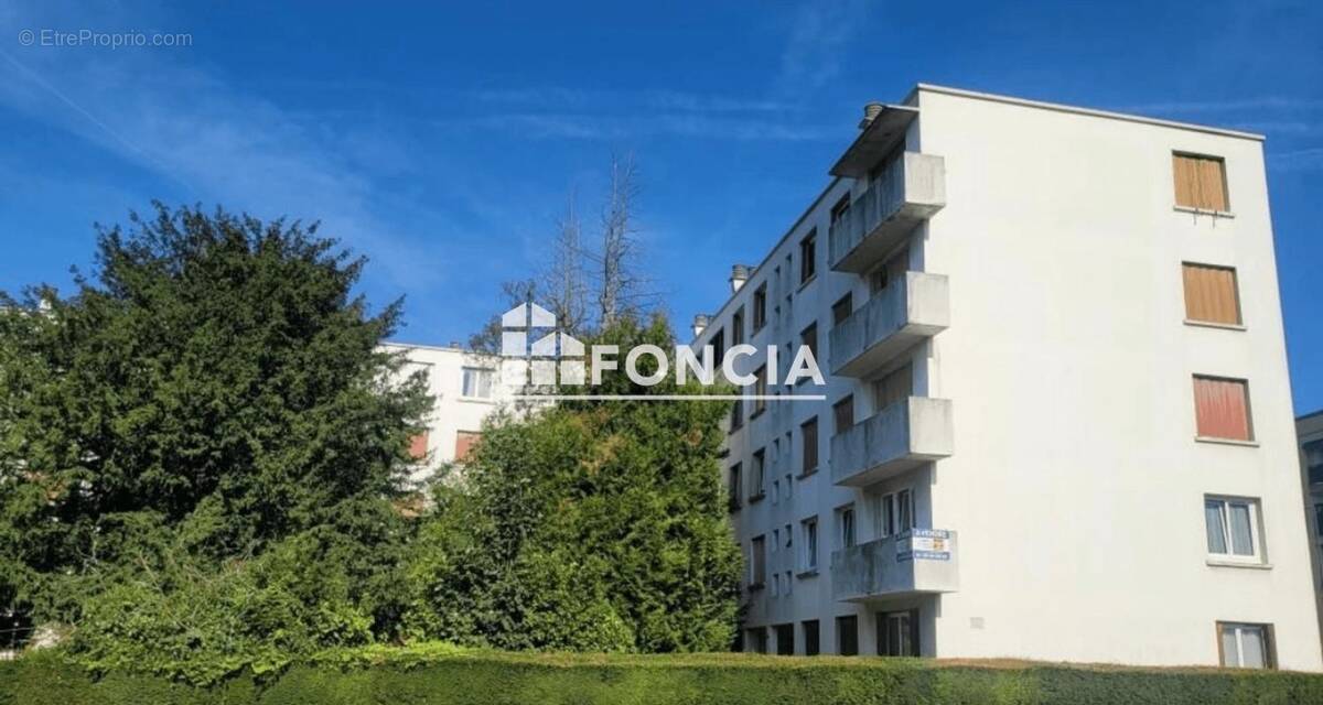 Appartement à VILLIERS-LE-BEL