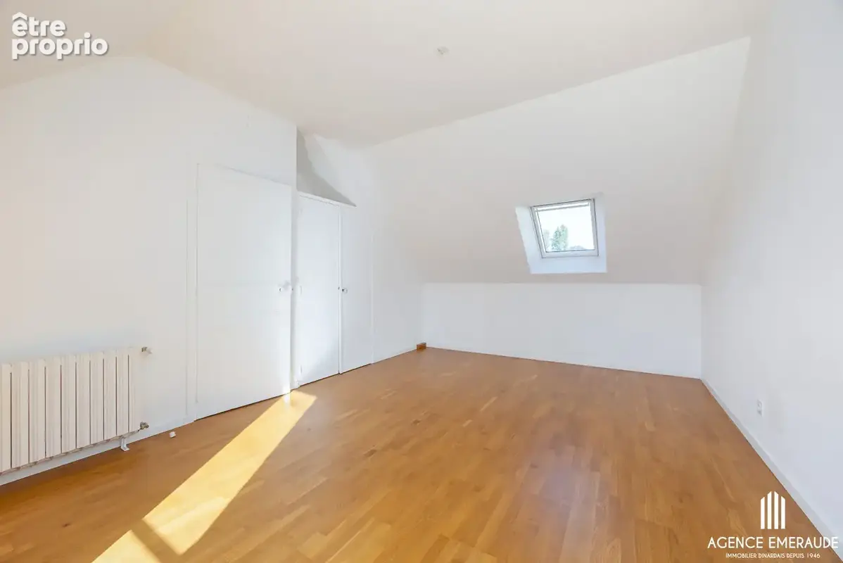 À  vendre maison Dinard Port Blanc 4 pièces 3 chambres 115 m² garage cour - photo 7