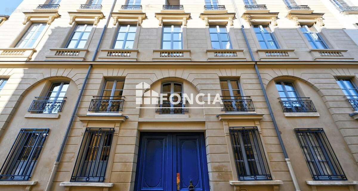 Appartement à VERSAILLES