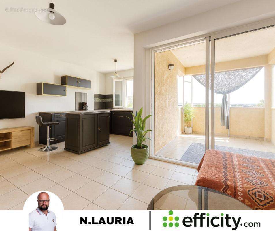 Appartement à PERTUIS