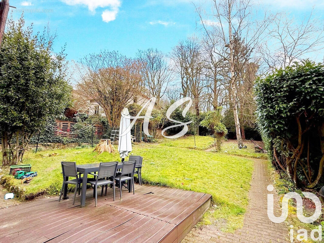 Photo 1 - Terrain à VERRIERES-LE-BUISSON