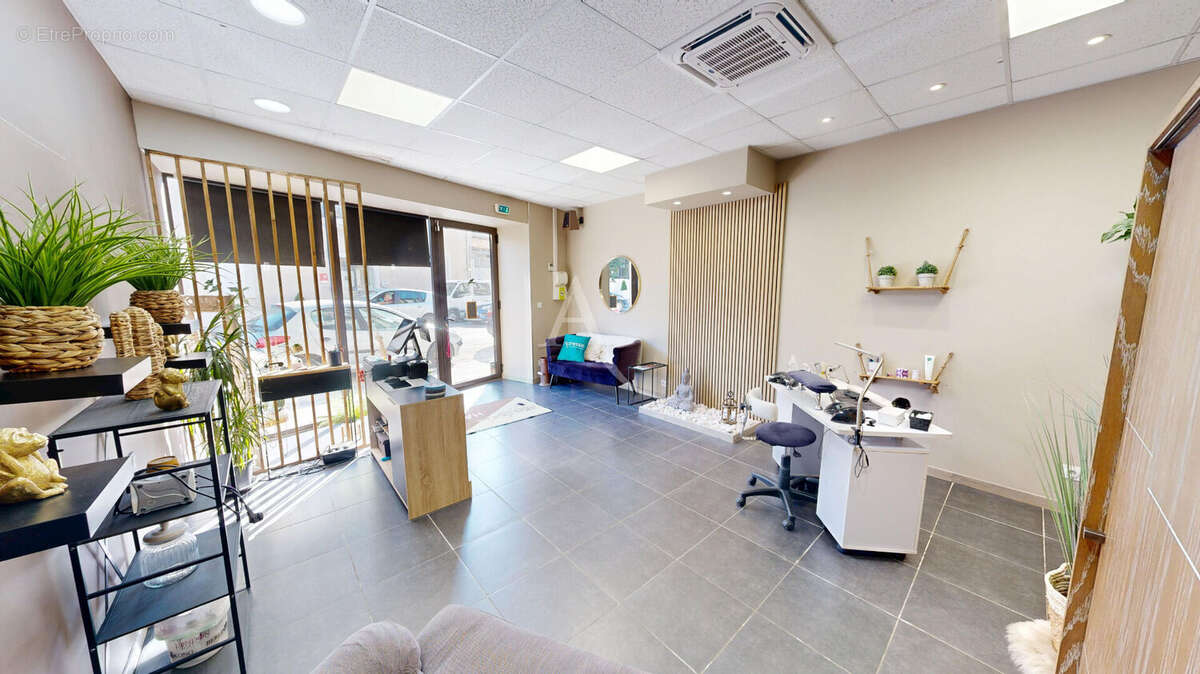 Commerce à CARCASSONNE