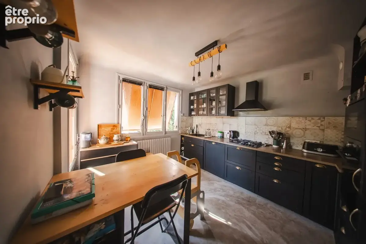 Maison 4 pièces 150 m² à vendre à Nohanent (63830) - photo 3