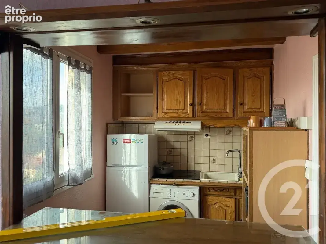 Appartement 4 pièces 68 m² à vendre à Aurillac (15000) - photo 3